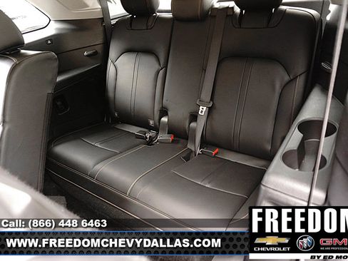 Used 2024 MAZDA CX-90 3.3 Turbo w/ Preferred Plus AWD/4WD image 11