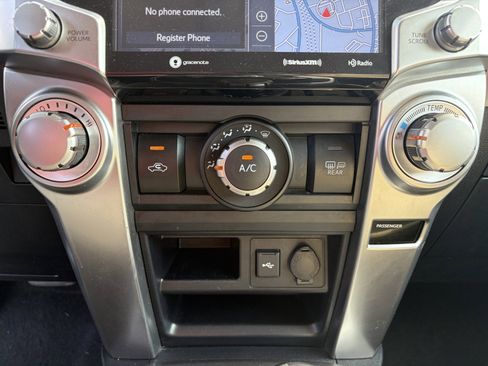 Used 2022 Toyota 4Runner SR5 Premium AWD/4WD image 20