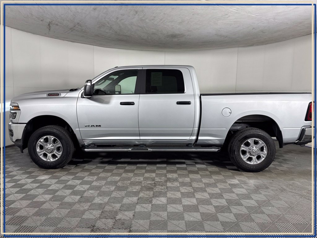Certified 2026 RAM 2500 Big Horn AWD/4WD image 15