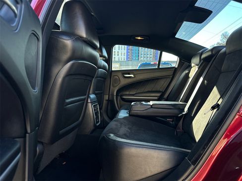 Used 2020 Dodge Charger Scat Pack image 18