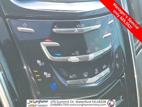 Used 2016 Cadillac Escalade Platinum AWD/4WD image 12