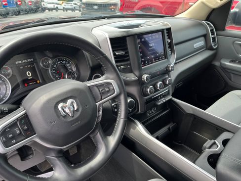 Used 2020 RAM 1500 Big Horn AWD/4WD image 9