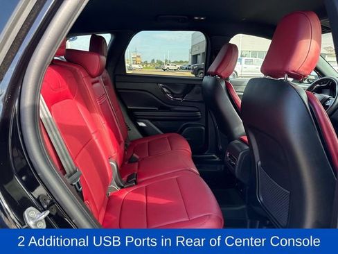 Used 2025 Lincoln Corsair Reserve AWD/4WD image 15