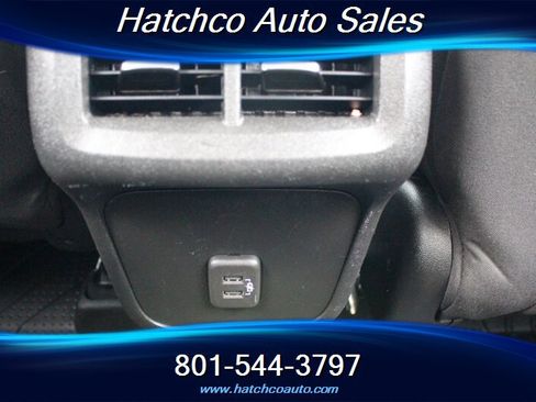 Used 2021 Chevrolet Equinox LS w/ LS Convenience Package AWD/4WD image 21