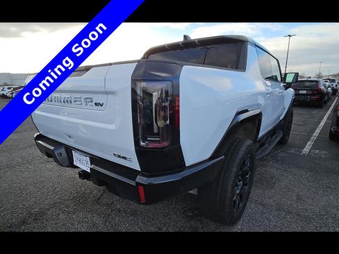 Used 2025 GMC Hummer EV 2X AWD/4WD image 9