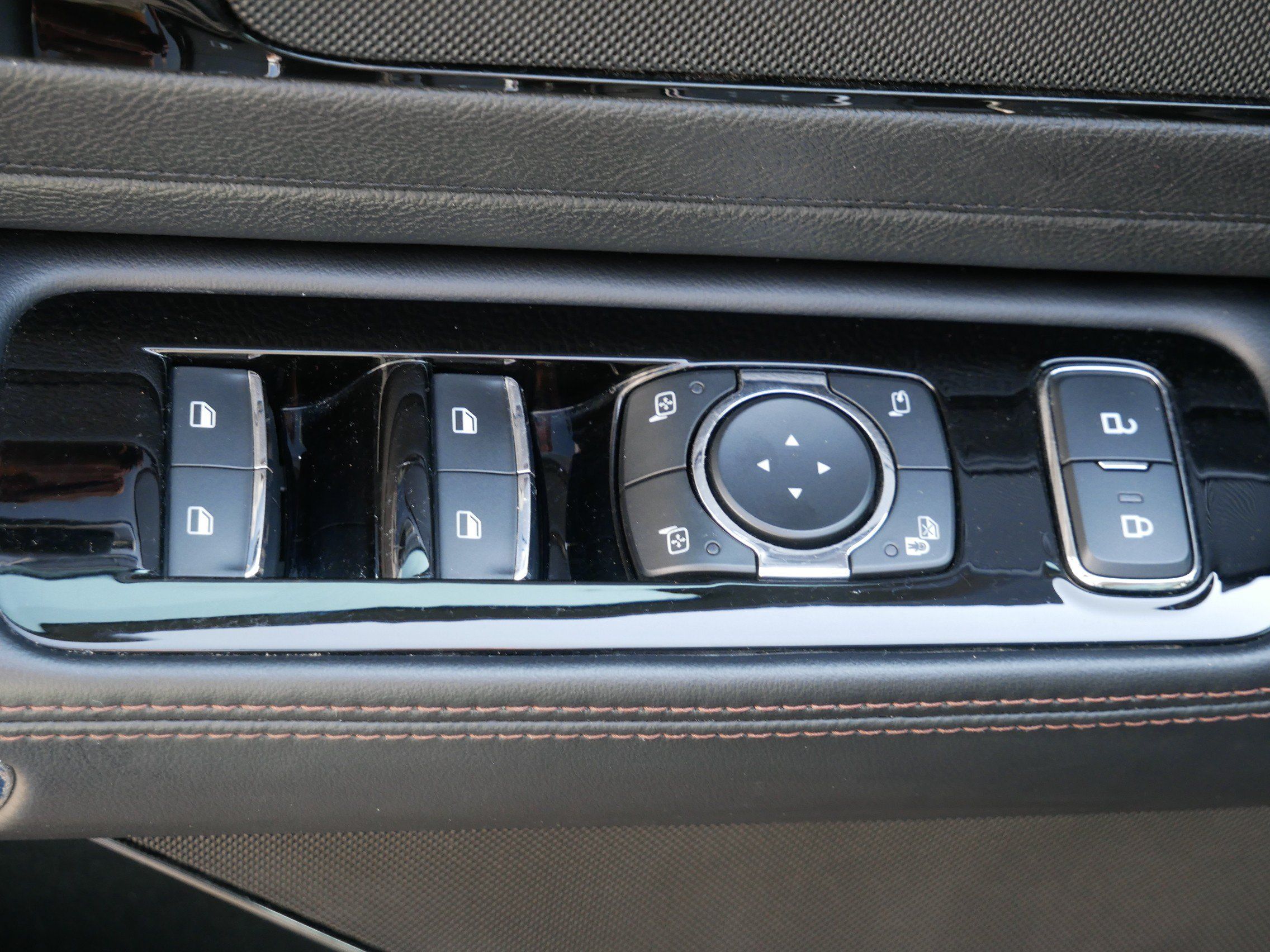 Used 2021 Lincoln Aviator Reserve w/ Equipment Group 201A AWD/4WD image 10