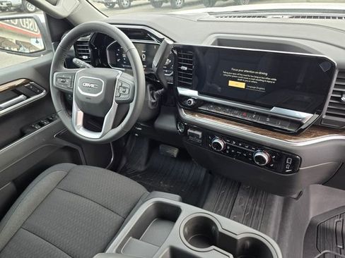 New 2026 GMC Sierra 1500 SLE AWD/4WD image 11