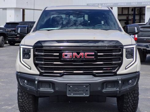 Used 2026 GMC Sierra 1500 AT4X AWD/4WD image 2
