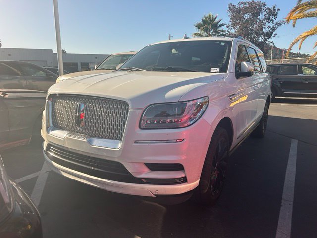 Used 2021 Lincoln Navigator Reserve AWD/4WD image 1