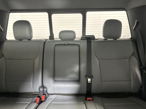 Certified 2021 Ford F150 Lariat w/ Equipment Group 502A High image 25