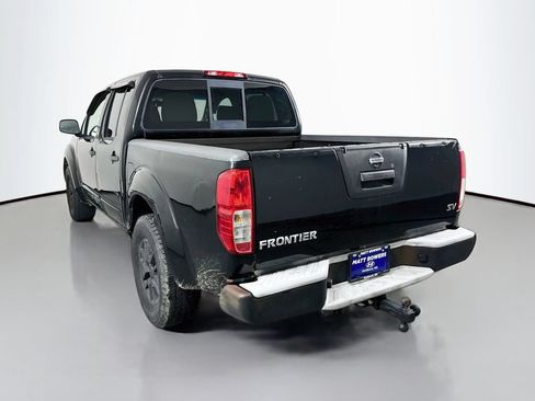 Used 2016 Nissan Frontier SV RWD image 7