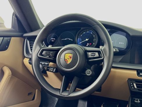 Certified 2024 Porsche 911 Carrera 4S w/ Premium Package AWD/4WD image 31