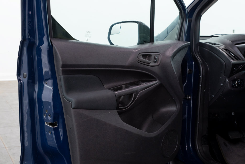 Used 2016 Ford Transit Connect XL FWD image 5