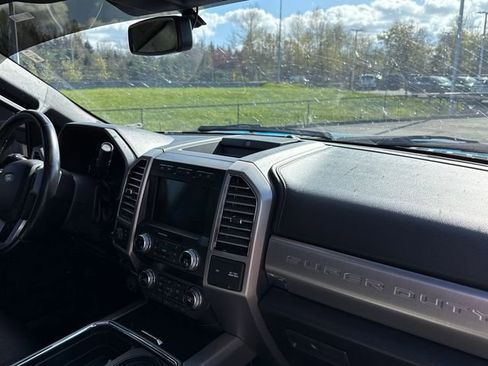 Used 2020 Ford F350 Platinum w/ FX4 Off-Road Package image 15