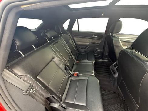 Used 2022 Volkswagen Atlas Cross Sport SE w/ Panoramic Sunroof Package AWD/4WD image 25