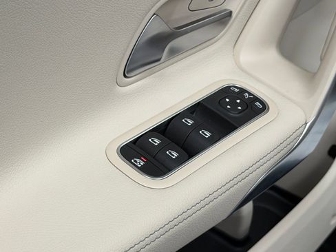 Certified 2025 Mercedes-Benz CLA 250 image 22