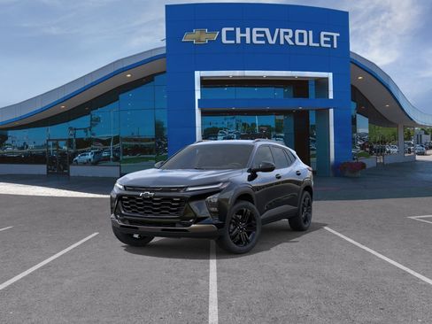 New 2026 Chevrolet Trax ACTIV FWD image 32