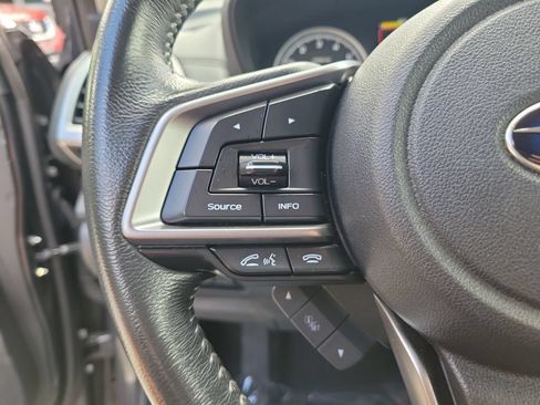 Used 2022 Subaru Forester Premium AWD/4WD image 22