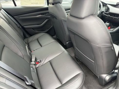New 2026 MAZDA MAZDA3 2.5 S Sedan w/ Preferred Pkg image 33