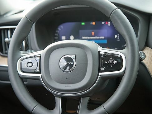 New 2026 Volvo XC60 B5 Plus w/ Protection Package Premier image 25