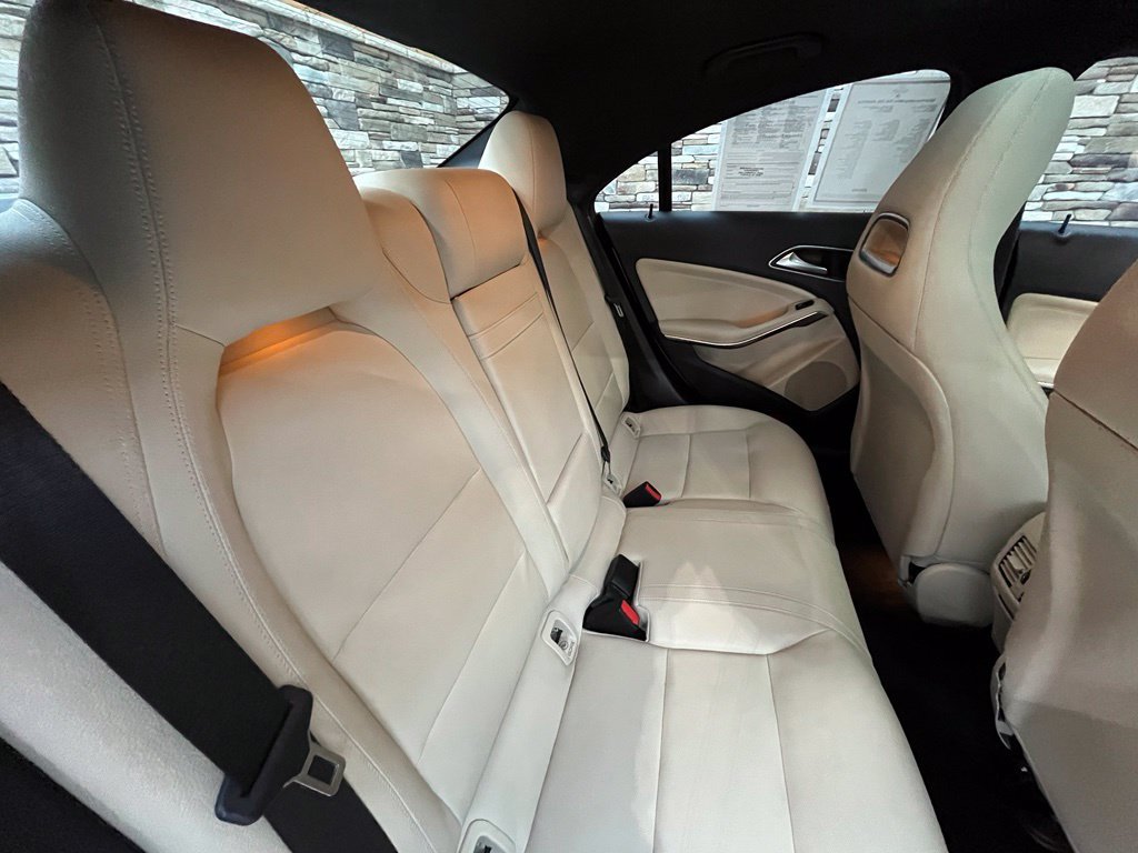 Used 2016 Mercedes-Benz CLA 250 4MATIC image 38