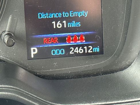 Used 2022 Toyota Corolla Cross LE image 18