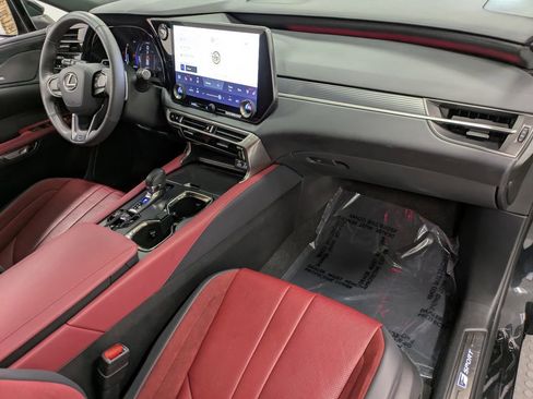 Used 2024 Lexus RX 500h F Sport w/ Convenience Package AWD/4WD image 30