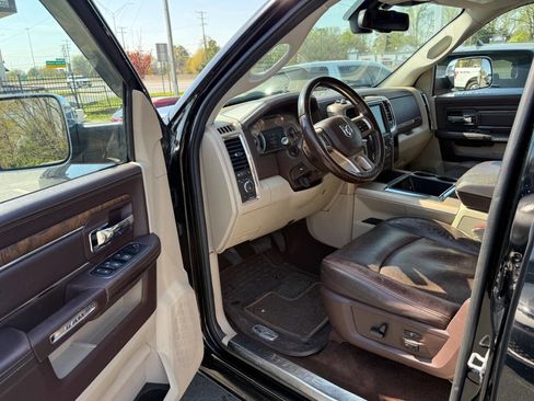 Used 2014 RAM 1500 Laramie Longhorn image 8
