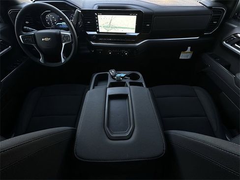 New 2026 Chevrolet Silverado 1500 LT w/ All Star Edition Plus image 10