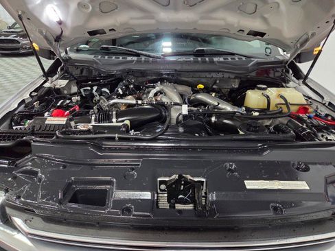 Used 2021 Ford F250 Platinum w/ FX4 Off-Road Package image 95