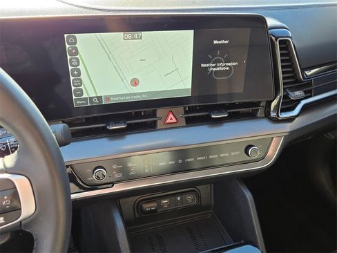 Used 2024 Kia Sportage SX image 23