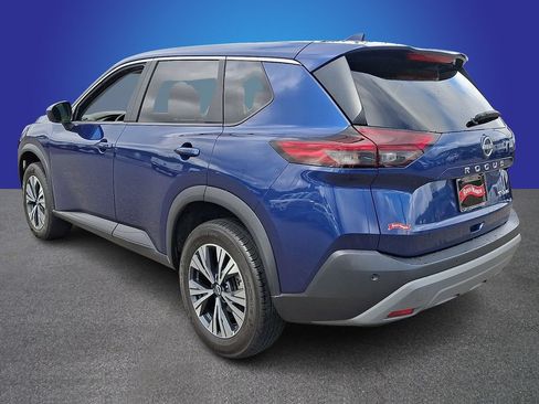 Used 2023 Nissan Rogue SV AWD/4WD image 6