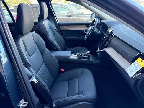 New 2026 Volvo XC90 T8 Plus image 16