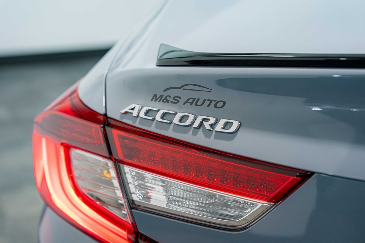 Used 2021 Honda Accord Sport image 11