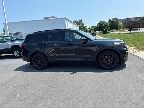 Used 2022 Ford Explorer ST w/ Equipment Group 401A AWD/4WD image 5