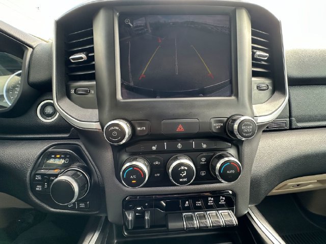Used 2020 RAM 1500 Big Horn AWD/4WD image 16