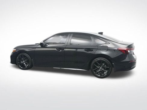 Used 2025 Honda Civic Sport image 10