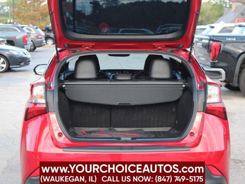 Used 2021 Toyota Prius image 17