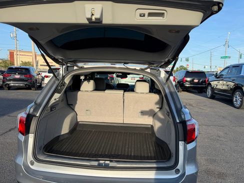 Used 2018 Acura RDX AWD w/ Advance Package image 22