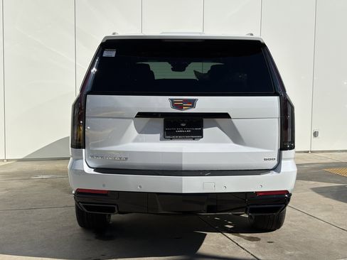New 2026 Cadillac Escalade ESV Sport image 8