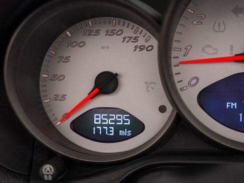 Used 2008 Porsche Boxster S Limited Edition RWD image 9