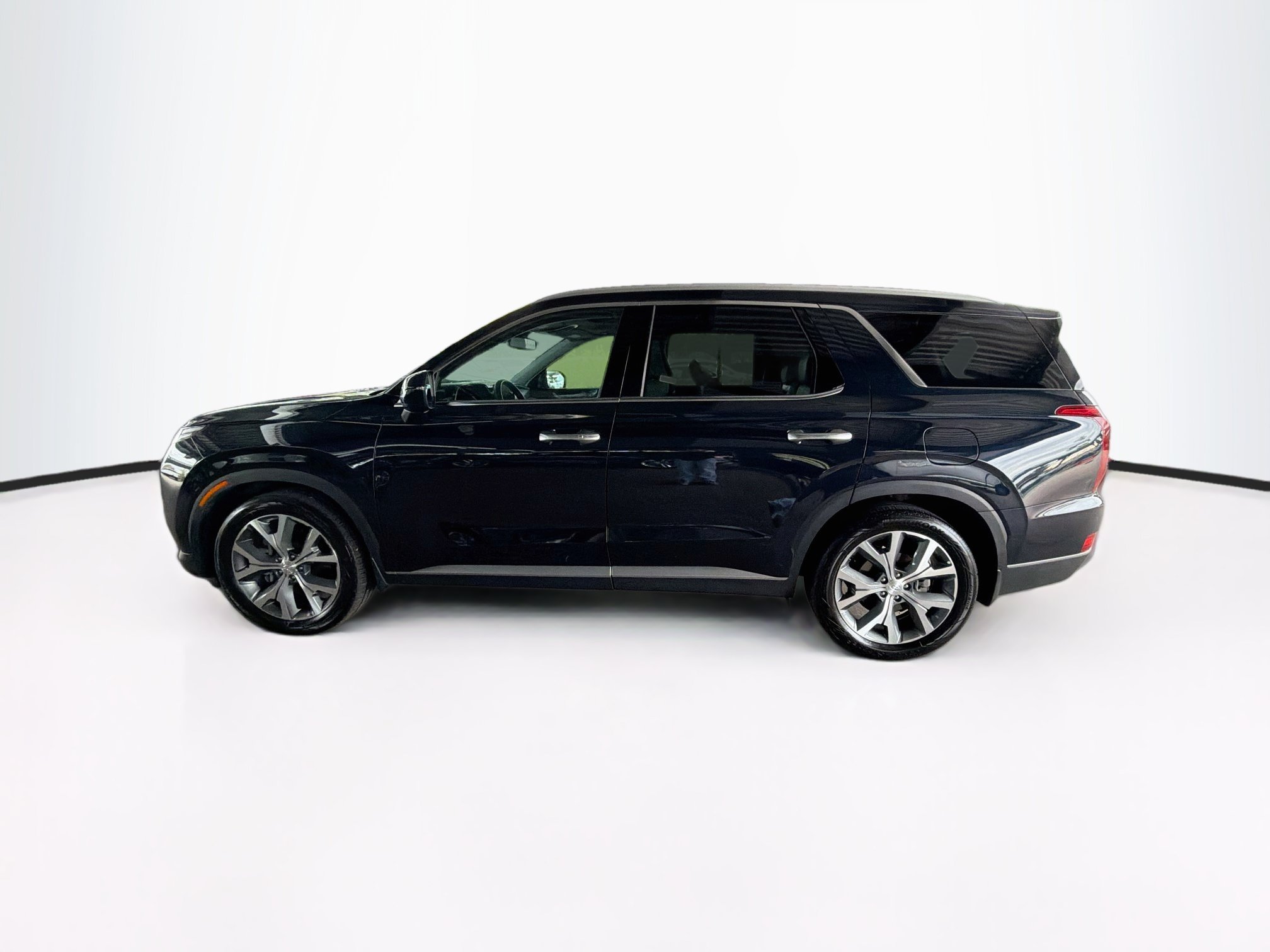 Used 2022 Hyundai Palisade SEL w/ 8P Bench Seat Package AWD/4WD image 4