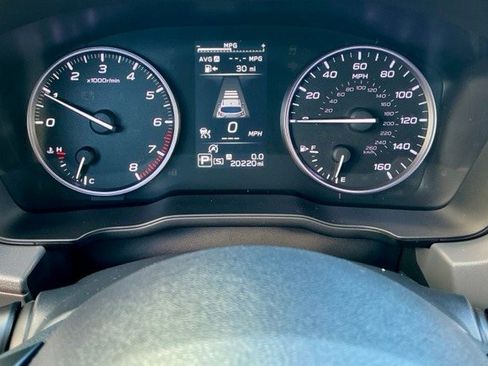 Used 2024 Subaru Crosstrek 2.0i Premium image 21