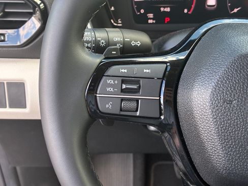 Used 2026 Honda Pilot EX-L image 19