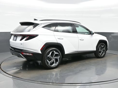 Certified 2023 Hyundai Tucson Limited AWD/4WD image 6