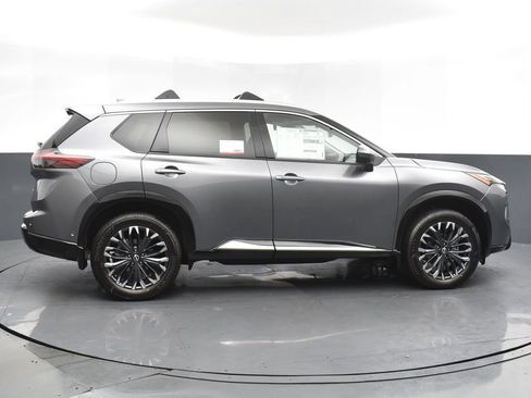 New 2026 Nissan Rogue Platinum w/ Platinum Premium Package AWD/4WD image 4