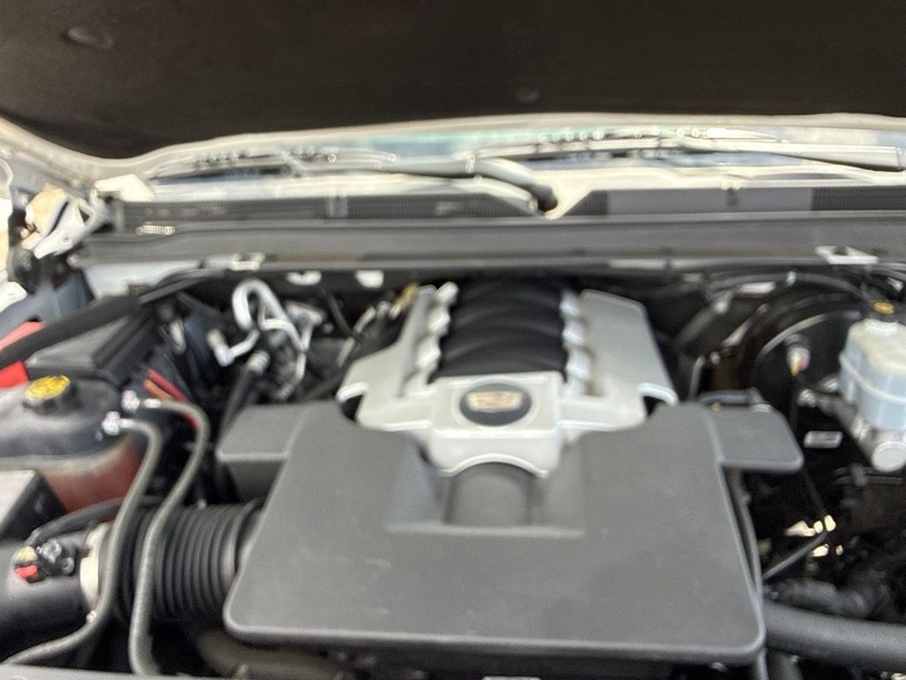 Used 2020 Cadillac Escalade Luxury RWD image 35