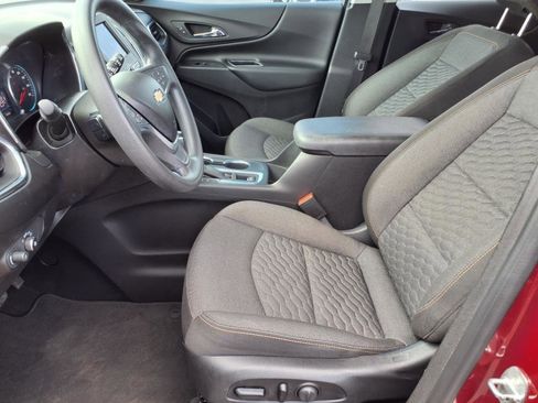 Used 2020 Chevrolet Equinox LT image 14
