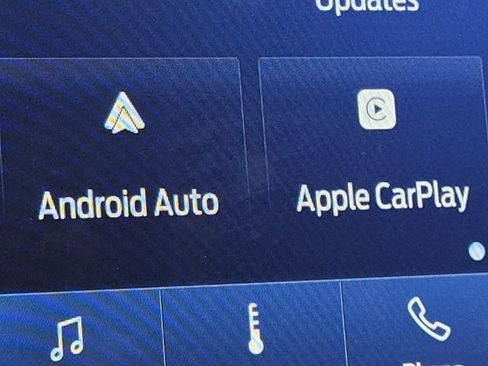 Used 2022 Ford Ranger Lariat w/ Equipment Group 501A High image 6