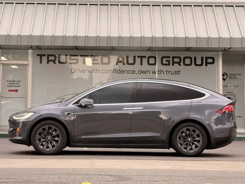 Used 2018 Tesla Model X 100D AWD/4WD image 5